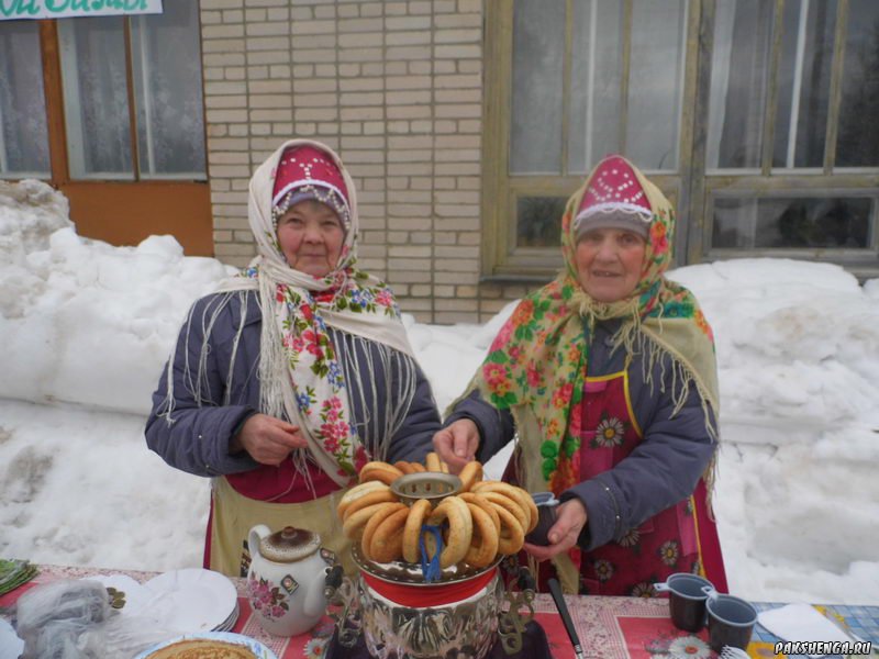 На празднике Проводы Зимы 1 марта 2015 года